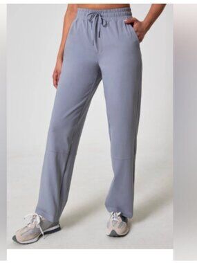 Mondetta Pull On Straight Leg Gray Tech Pant Size Large NWT